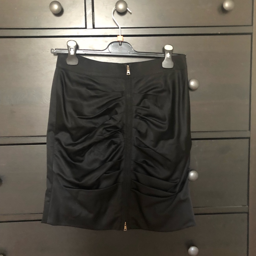 Dolce & Gabbana Black ruffled mini shirt size S - Picture 1 of 5
